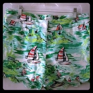 Multi color scalloped edge shorts